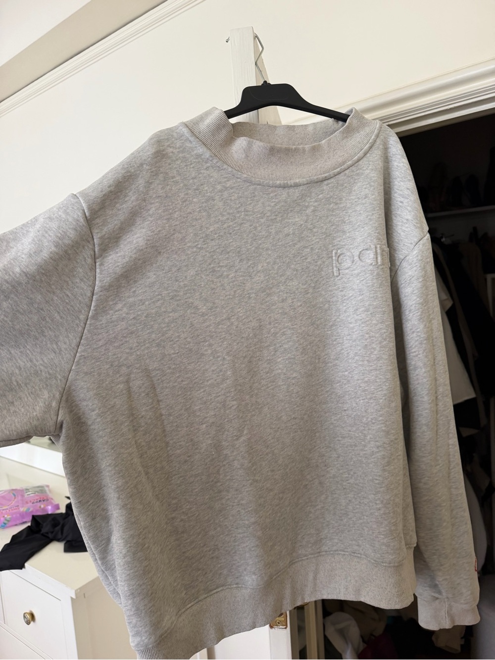 Light Grey Women's Crewneck Sweatshirt with Subtle Embroidered Logo